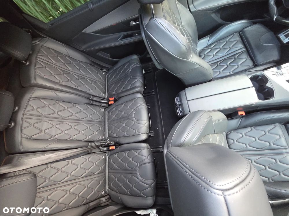 Peugeot 5008 2.0 BlueHDi GT Pack S&S EAT8 - 23