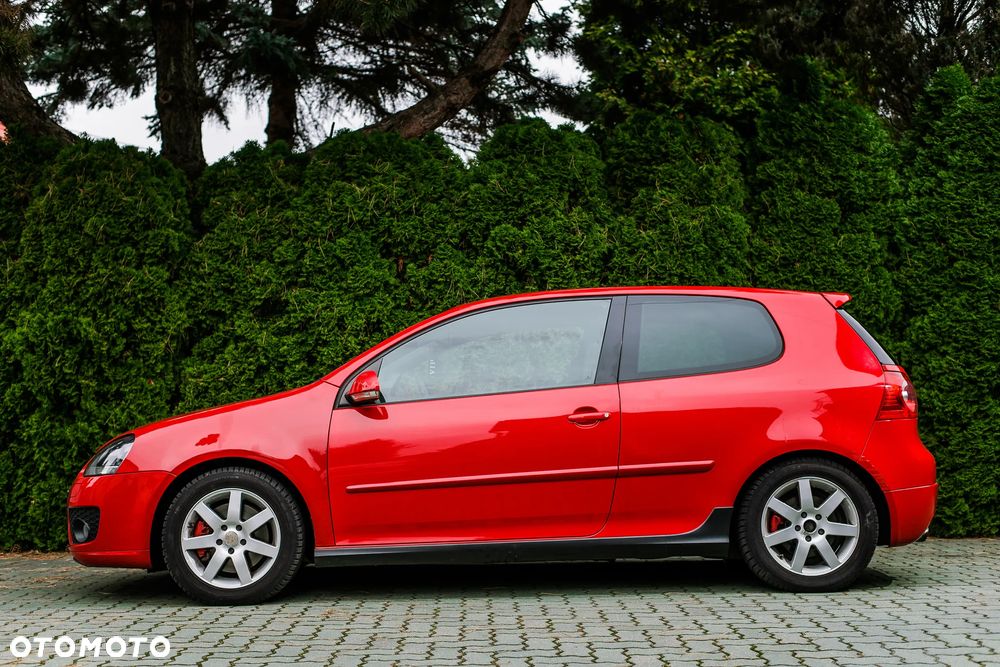 Volkswagen Golf 2.0 GTI - 2