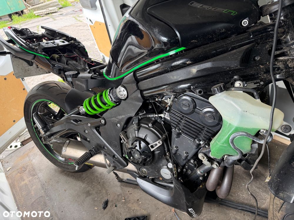 Kawasaki ER - 5