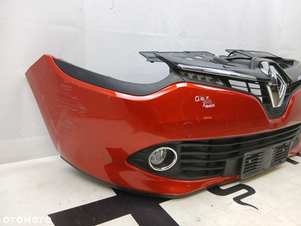 Zderzak przód przedni kompletny Renault Clio IV 2012-2016 - 2