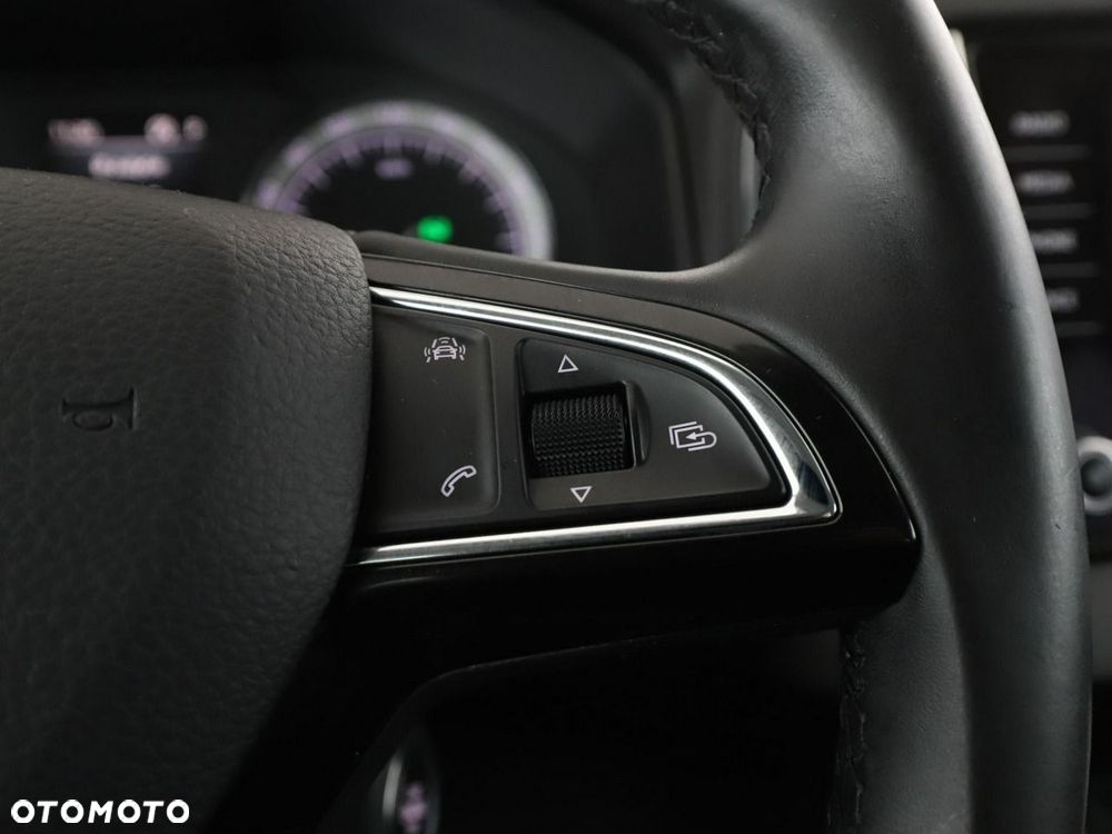 Skoda Karoq 1.6 TDI 4x2 Style DSG - 31