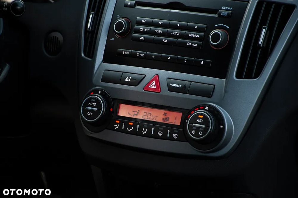 Kia Ceed 1.4 Comfort + - 27