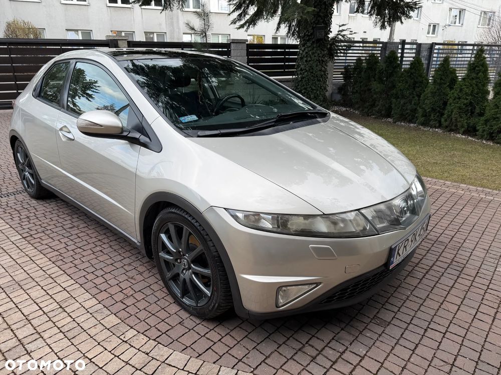 Honda Civic 1.8 Executive - 1