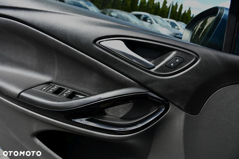 Opel Astra 1.4 Turbo Start/Stop Innovation - 19