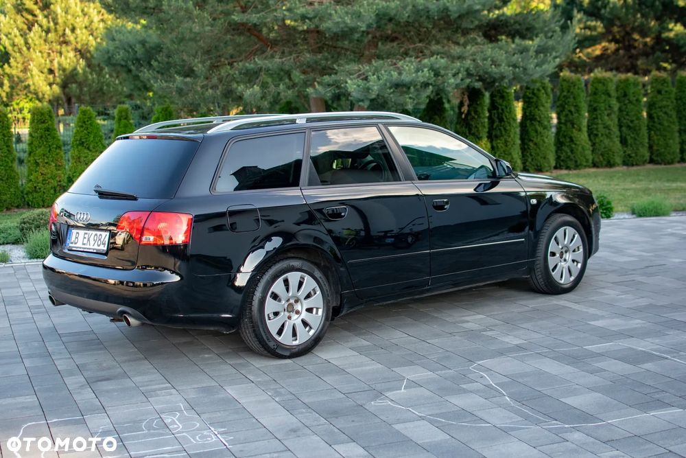 Audi A4 Avant - 16