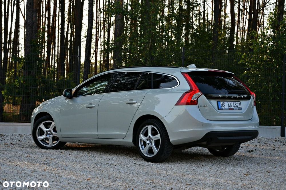 Volvo V60 D3 Summum - 20