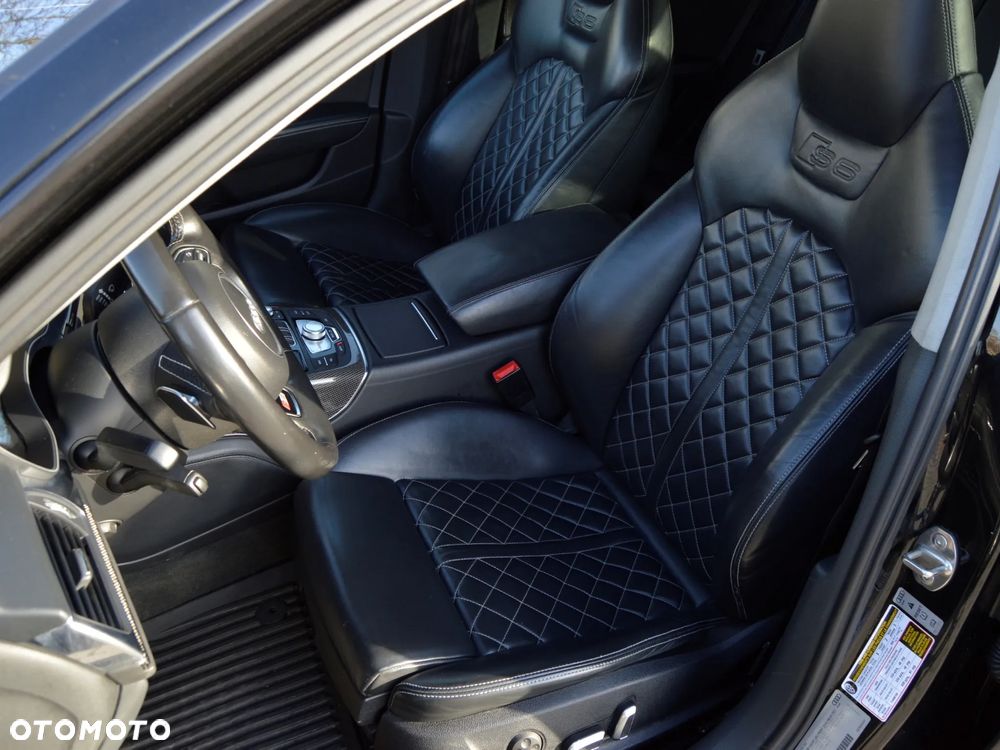 Audi S6 Limousine - 6