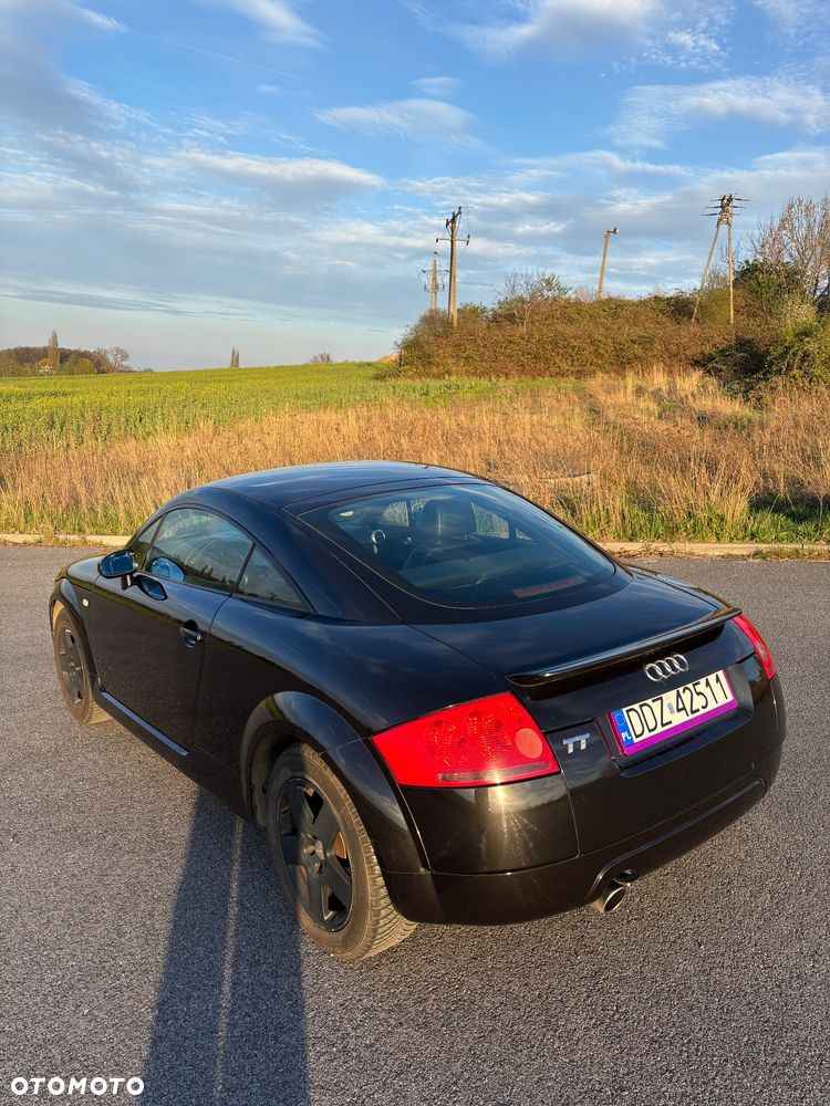 Audi TT Coupé 1.8T Quattro - 4