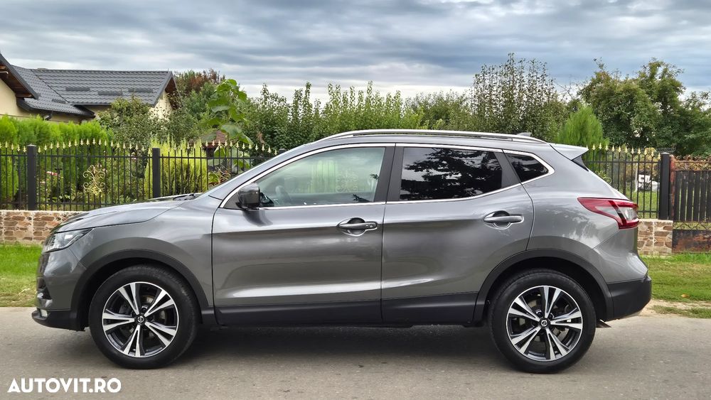 Nissan Qashqai 1.3 DIG-T DCT TEKNA - 9