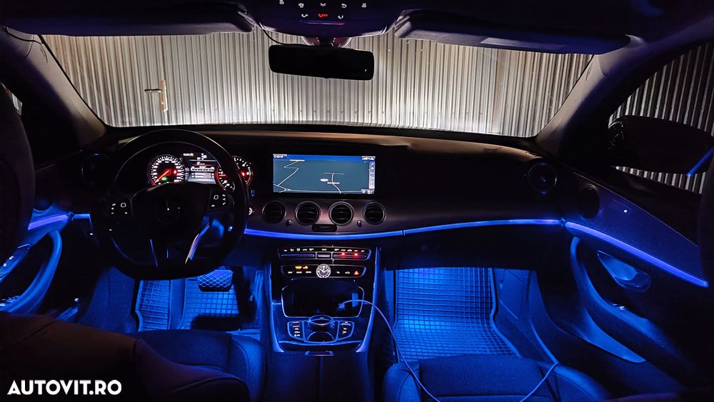 Mercedes-Benz E 220 d 9G-TRONIC - 8