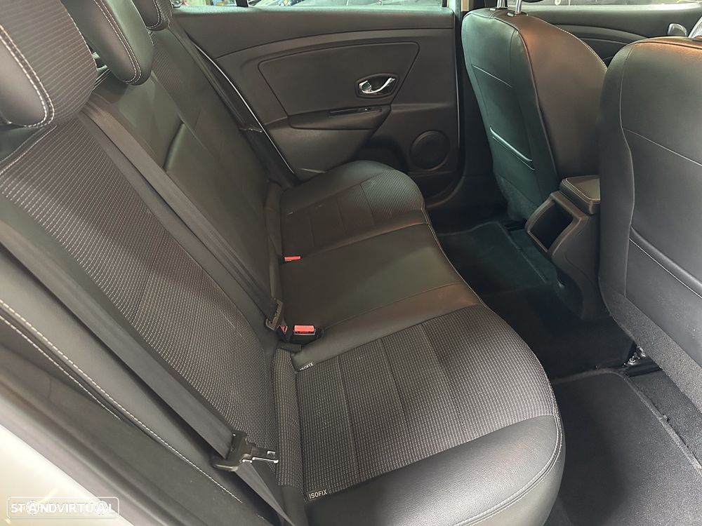 Renault Mégane Sport Tourer 1.5 dCi GT Line SS - 8