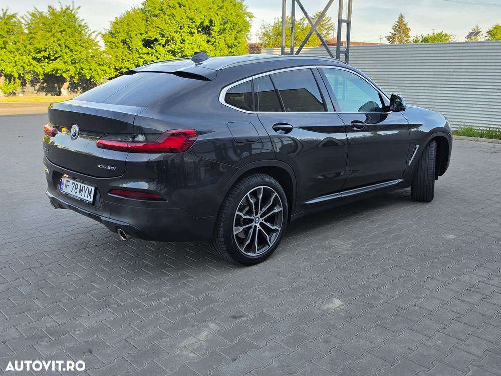 BMW X4 xDrive20i AT - 2