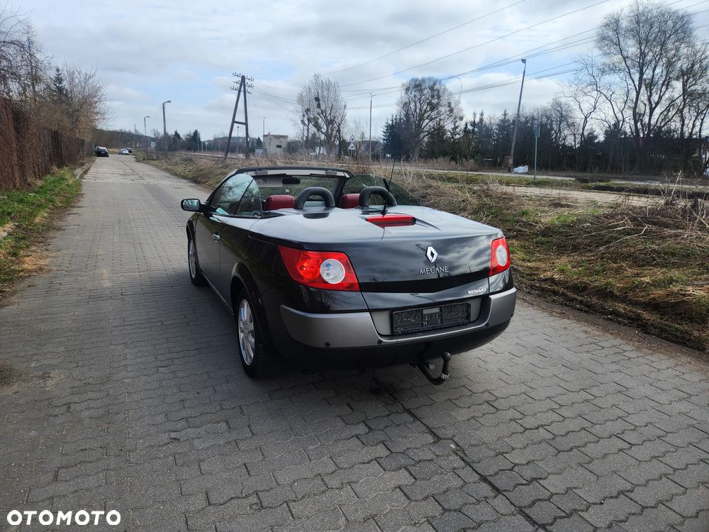 Renault Megane 1.6 Authenique - 18