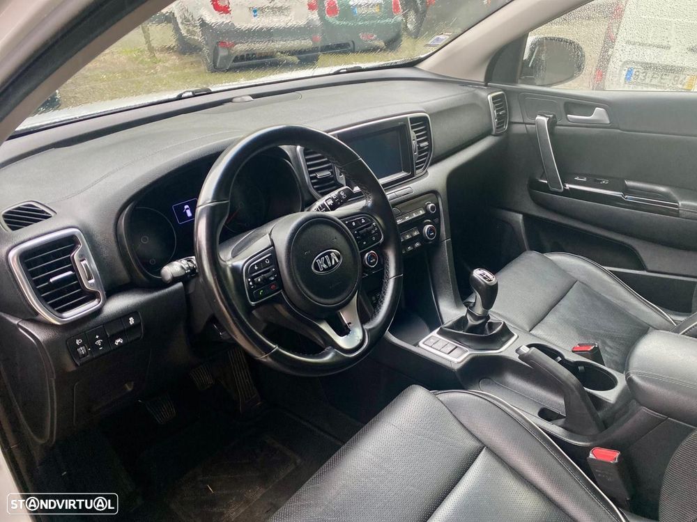 Kia Sportage 1.7 CRDI ISG Nav Line - 15