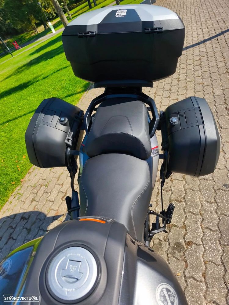 Benelli TRK 502 X - 11