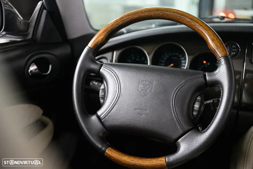 Jaguar XK XK8 4.0 Convertible Sport - 40