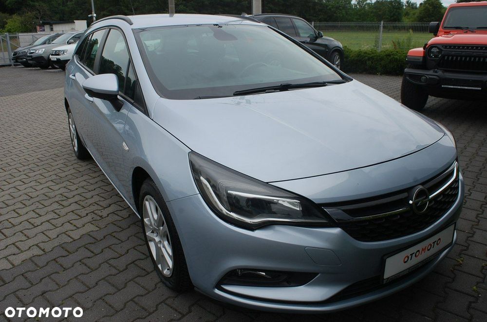 Opel Astra - 20