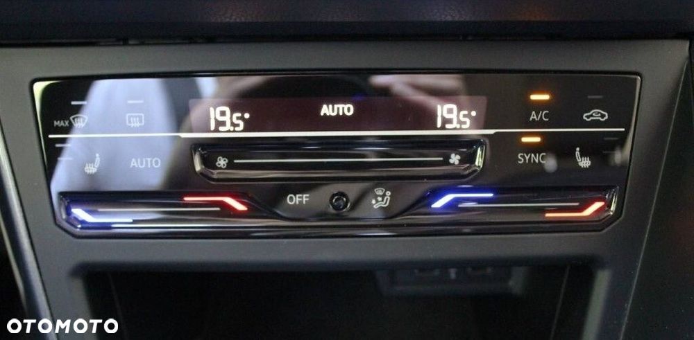 Volkswagen Taigo 1.5 TSI ACT Style DSG - 19