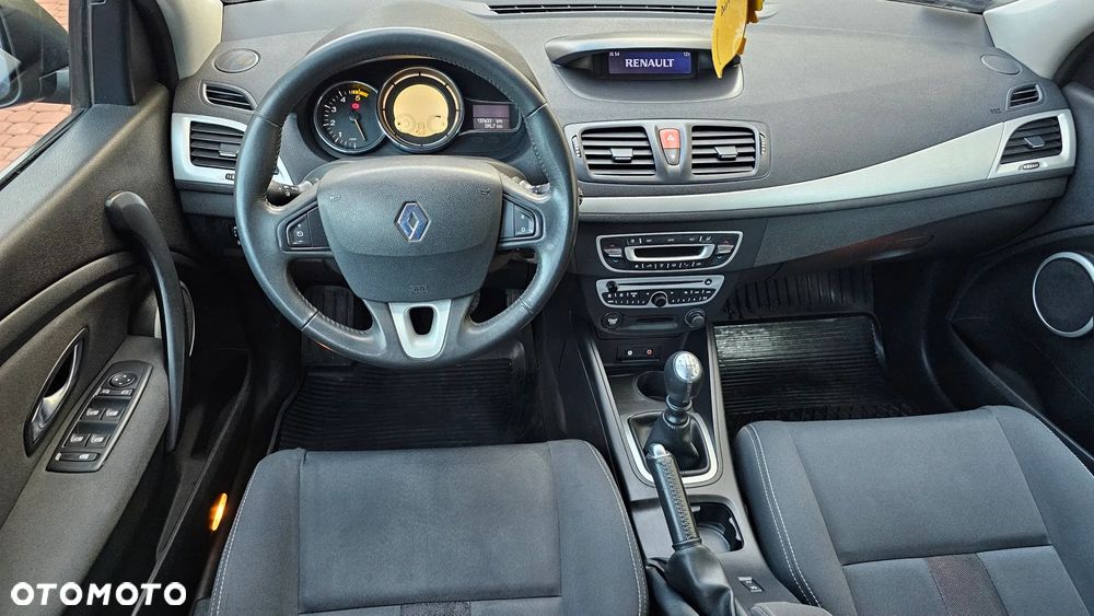 Renault Megane 1.5 dCi Dynamique - 8