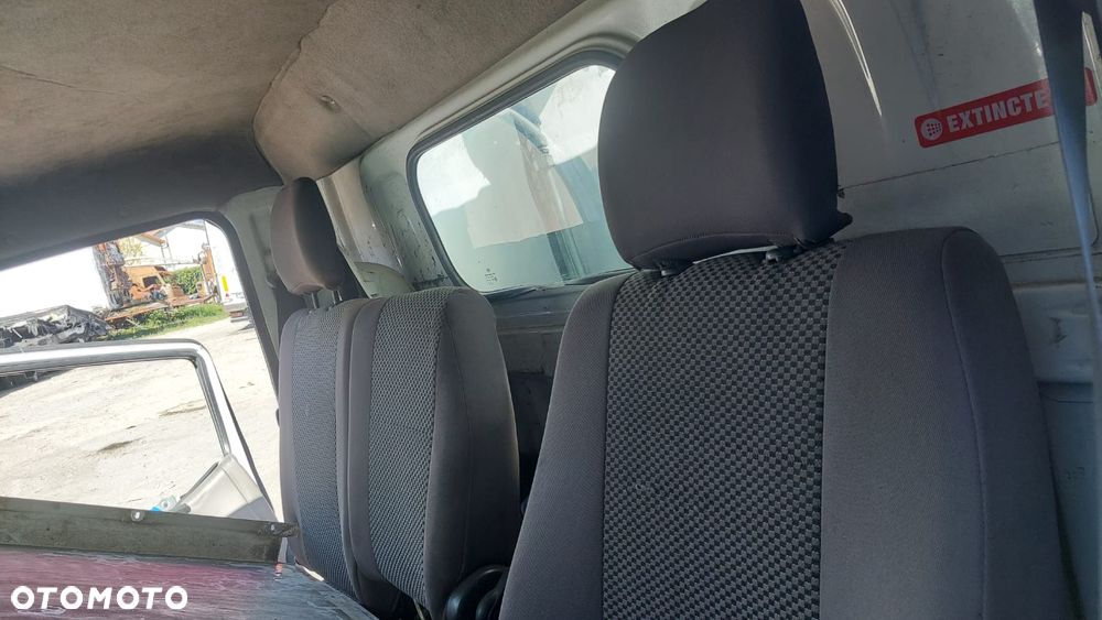 Nissan NT400 - 9