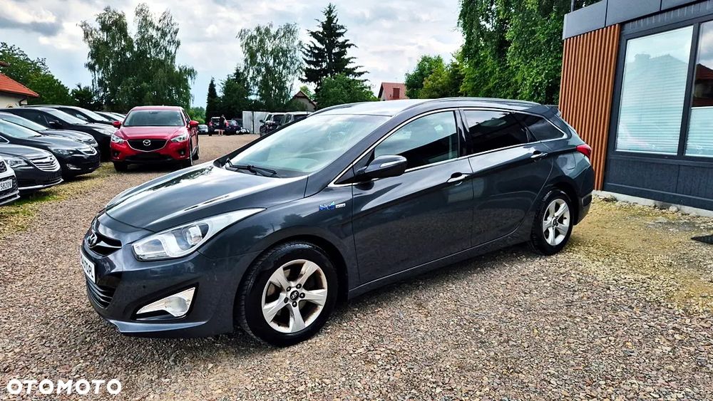 Hyundai i40 1.6 GDI Comfort + - 25