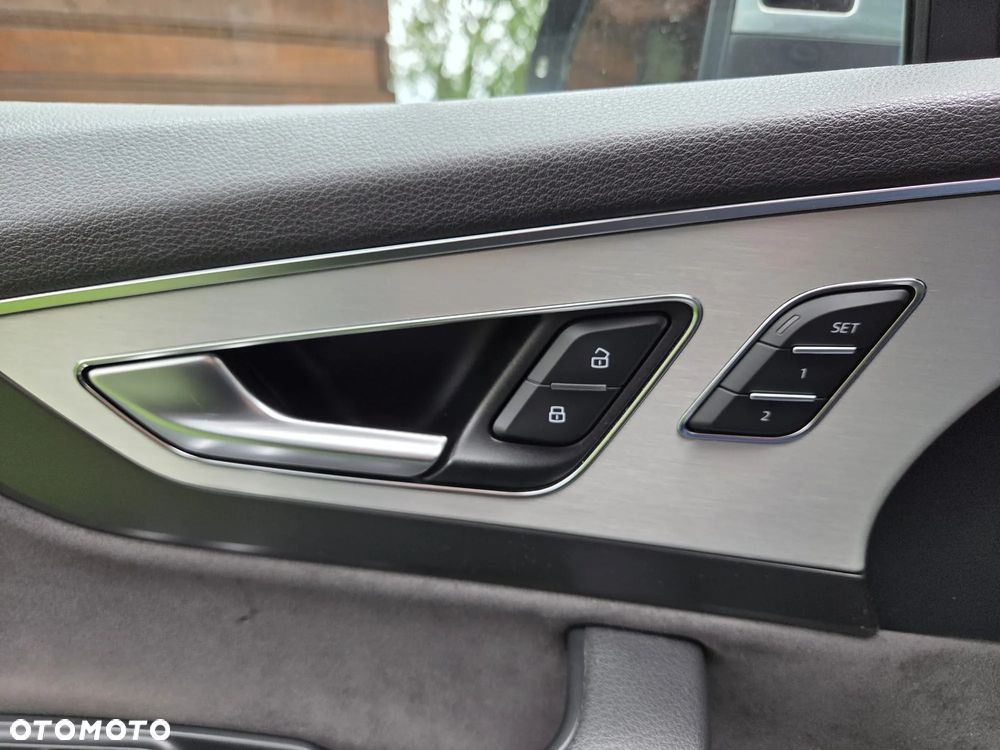 Audi SQ7 4.0 TDI Quattro Tiptronic - 16