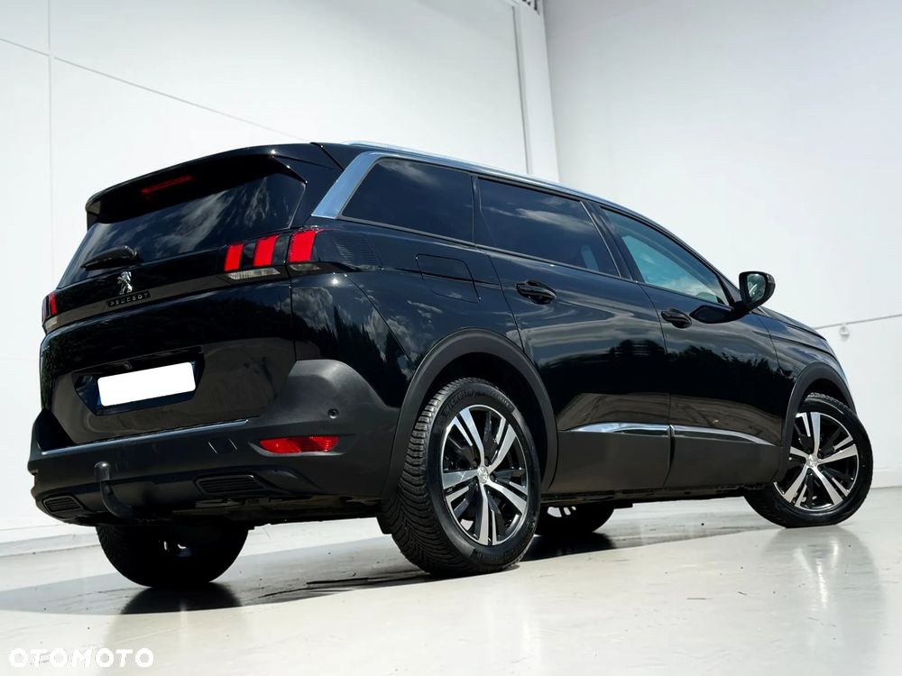 Peugeot 5008 - 19