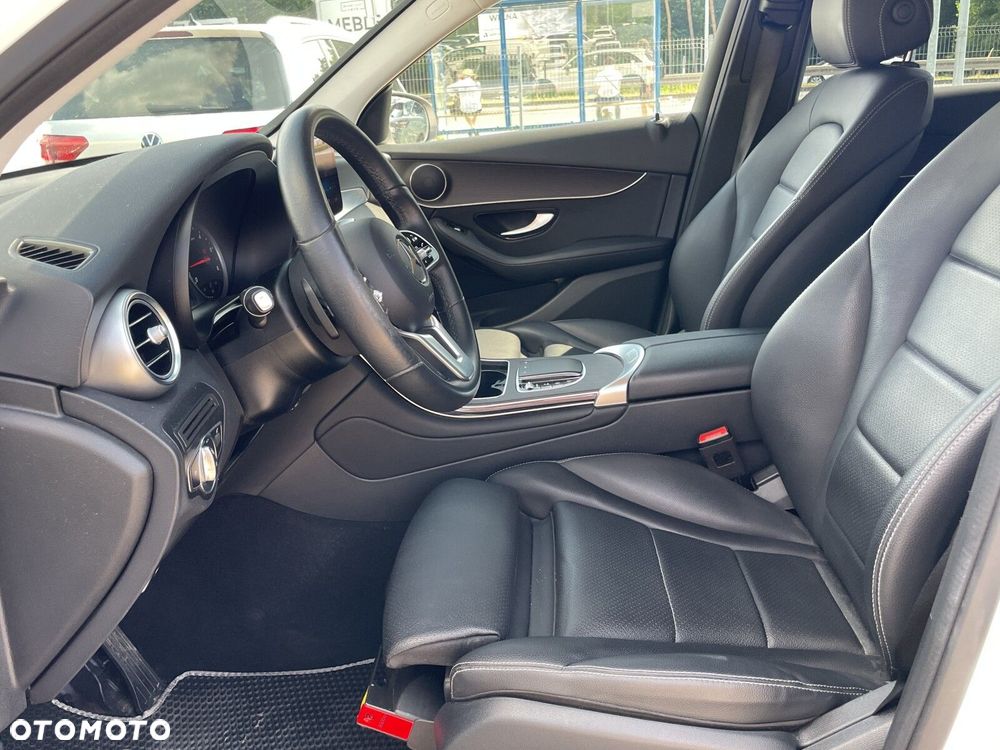 Mercedes-Benz GLC 200 d 4-Matic Business Edition - 12