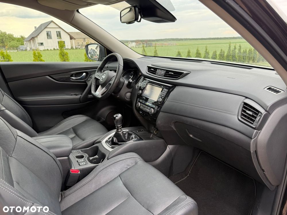 Nissan X-Trail 1.6 dCi 360 - 12