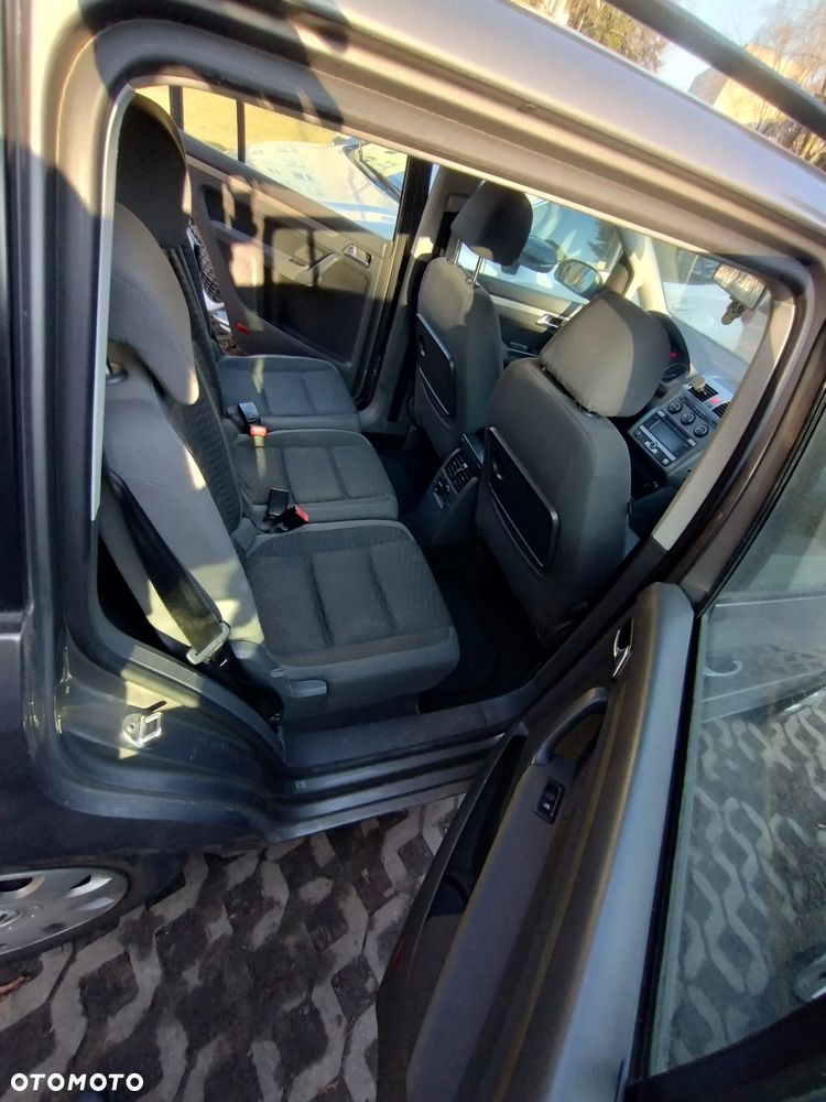 Volkswagen Touran 1.9 TDI - 25