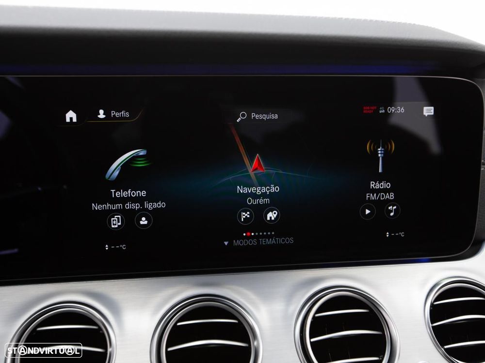 Mercedes-Benz E 300 de 4Matic 9G-TRONIC AMG Line - 30