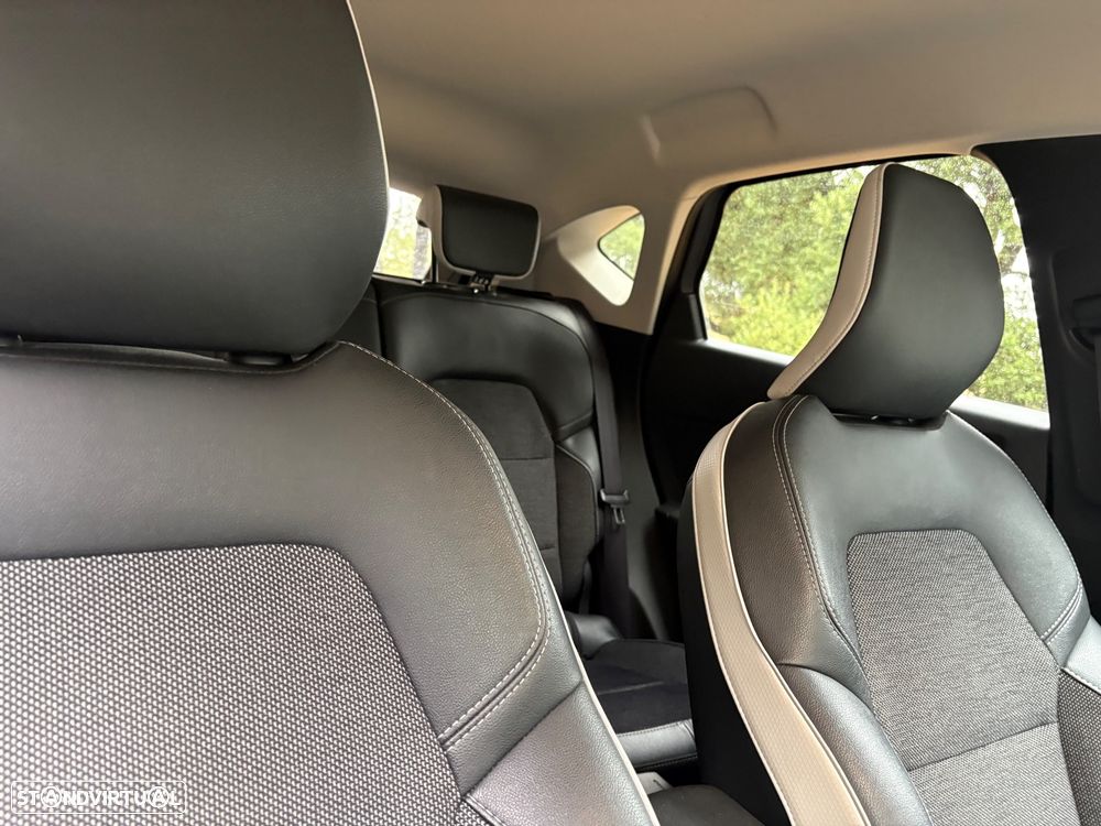 Renault Captur 1.0 TCe Techno - 13