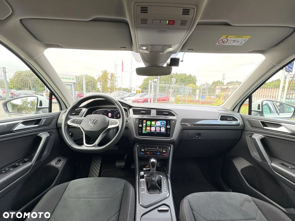 Volkswagen Tiguan 1.5 TSI EVO Elegance DSG - 25