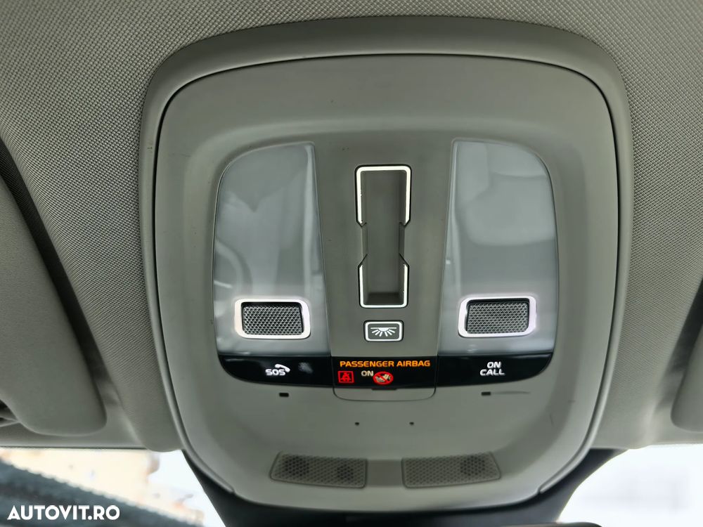 Volvo XC 60 T8 AWD Recharge Geartronic Inscription Expression - 22