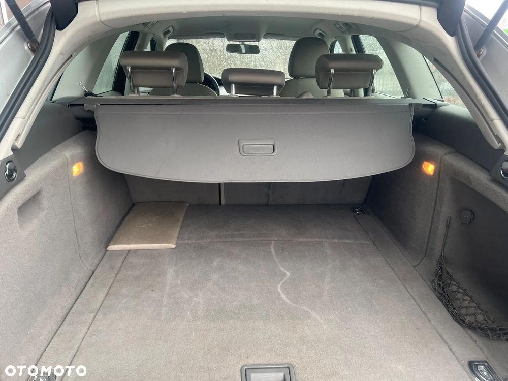 Audi A4 Avant 2.0 TFSI quattro Ambiente - 23