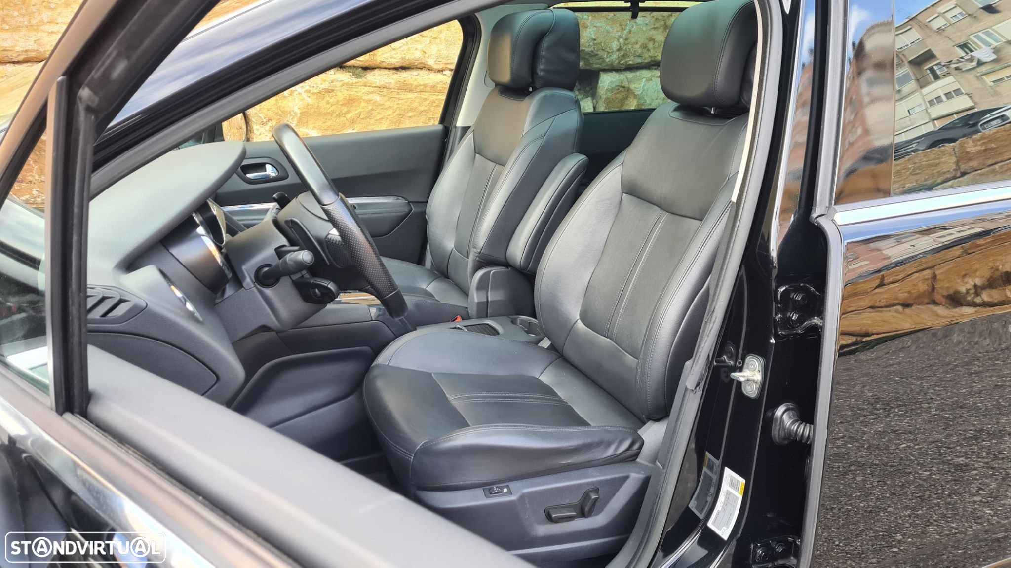 Peugeot 5008 - 28
