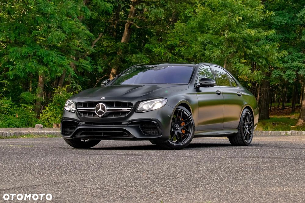 Mercedes-Benz Klasa E 300 9G-TRONIC AMG Line - 1