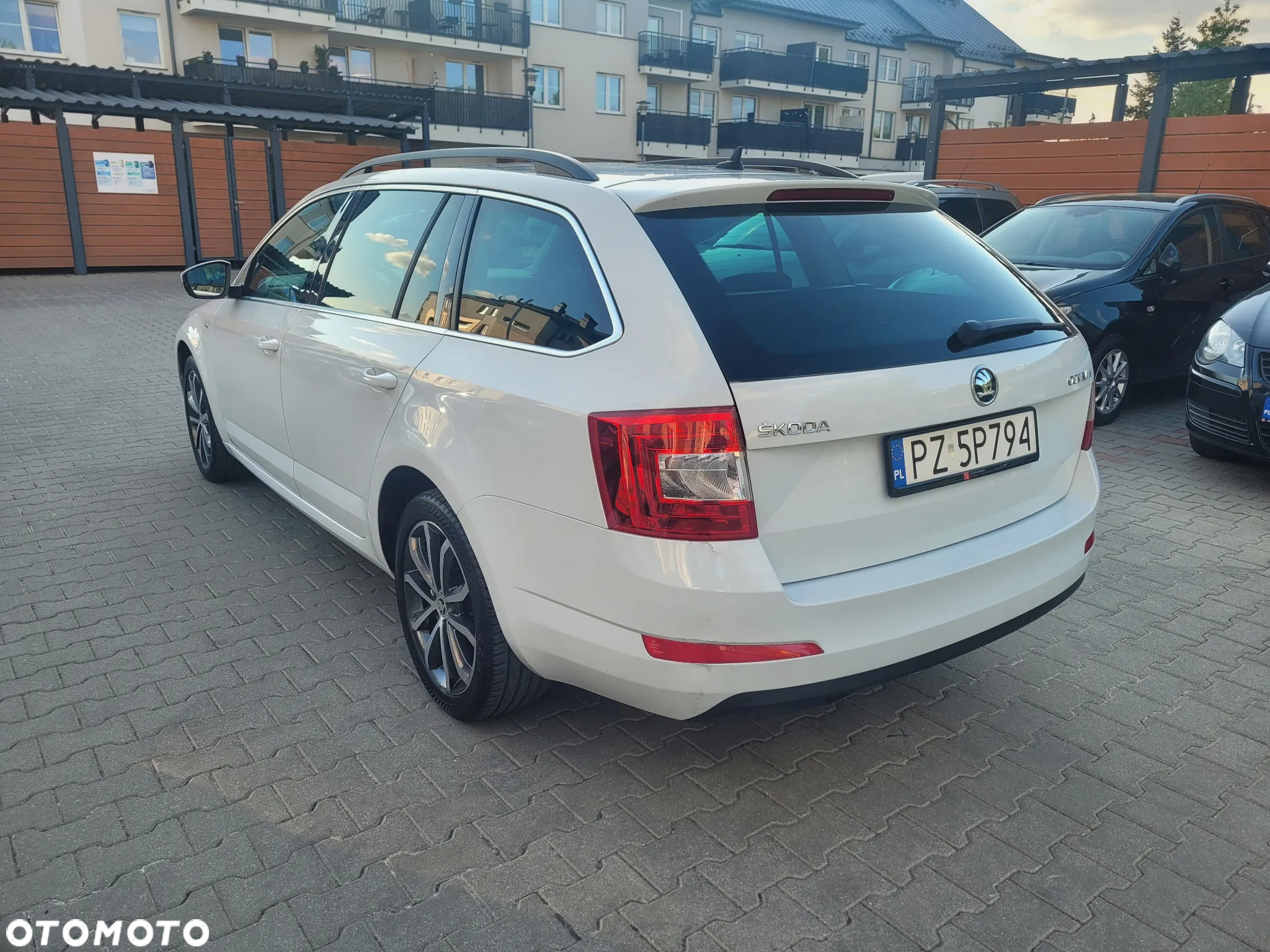 Skoda Octavia 1.4 TSI Edition DSG - 3