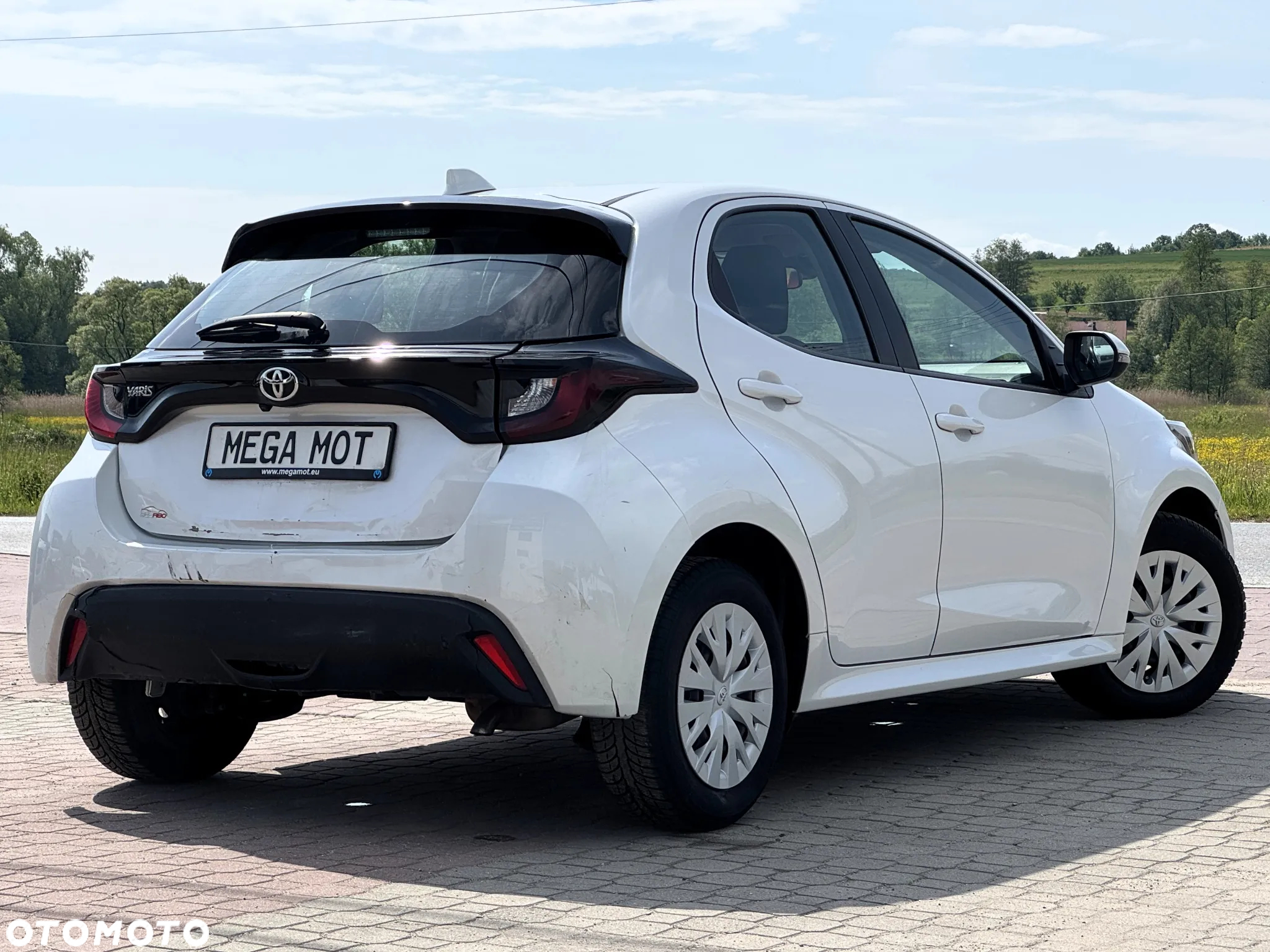 Toyota Yaris - 3