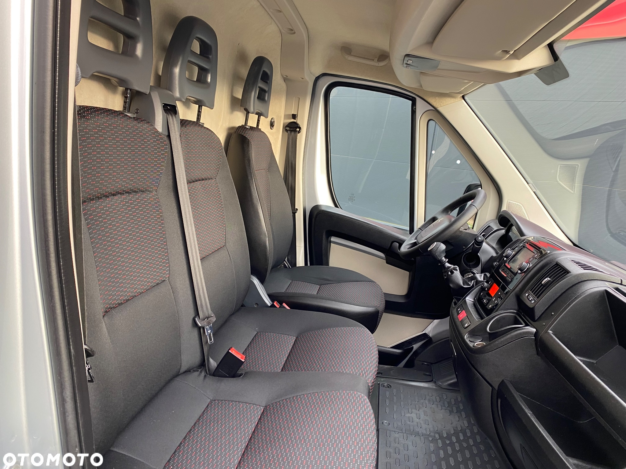 Peugeot Boxer L1H1 - 8