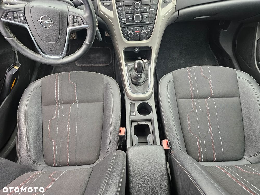 Opel Astra 1.4 Turbo Active - 29