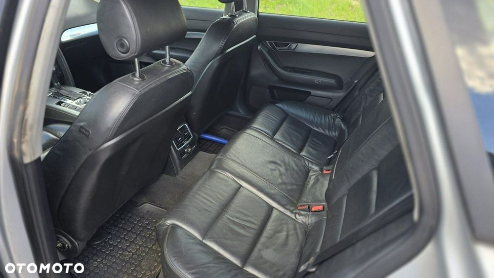 Audi A6 Allroad - 16