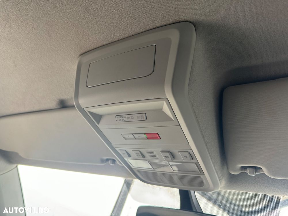 Volkswagen Transporter - 17