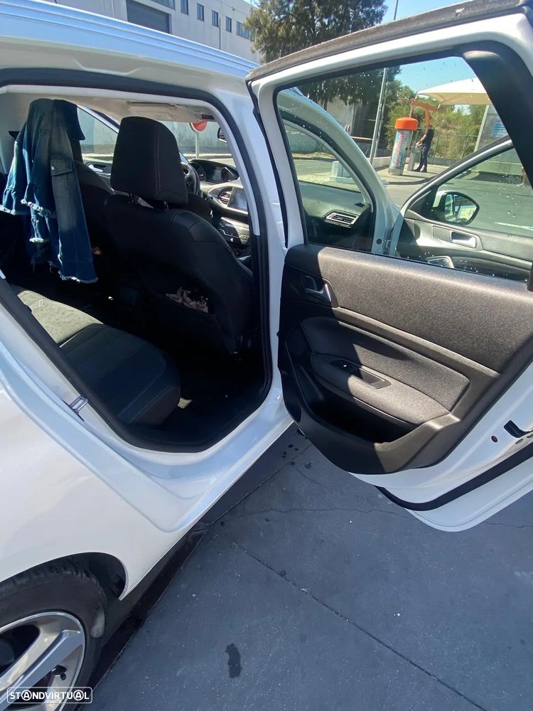 Peugeot 308 SW 1.5 BlueHDi GT Line EAT8 - 13