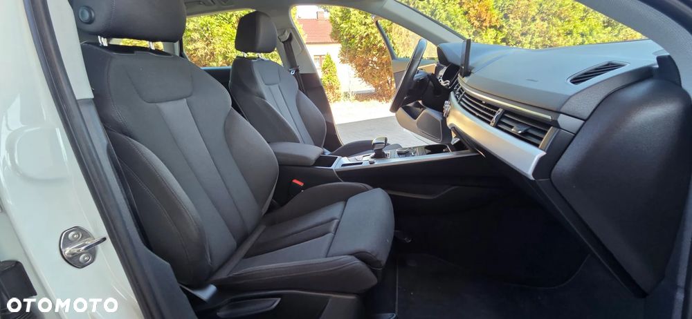 Audi A4 Avant 40 TFSI S tronic - 38