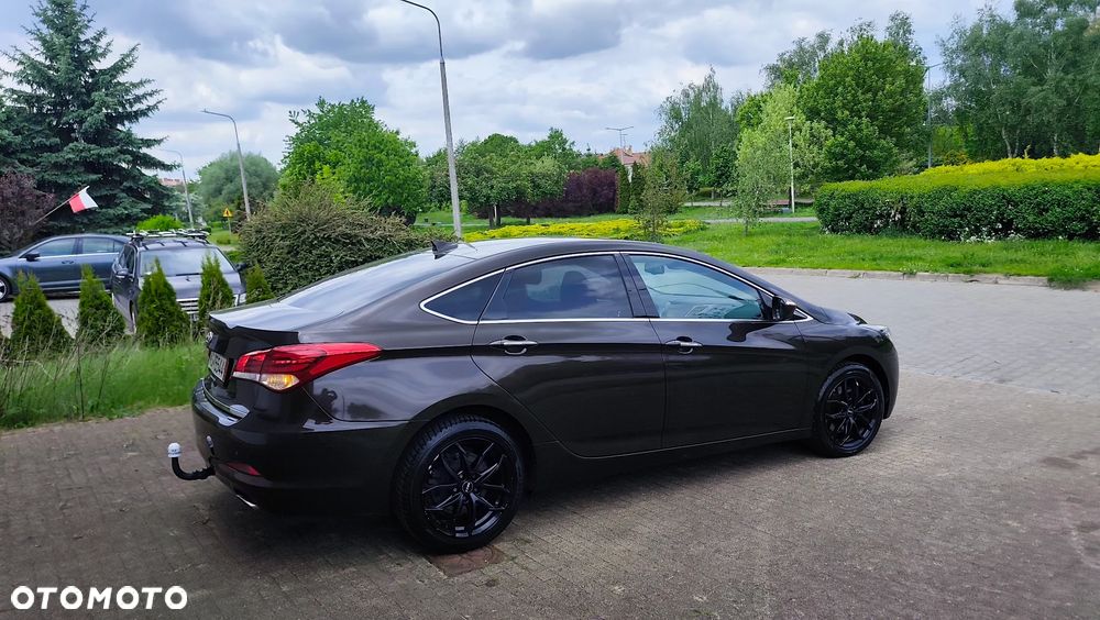 Hyundai i40 Kombi 1.7 CRDi DCT Premium - 25