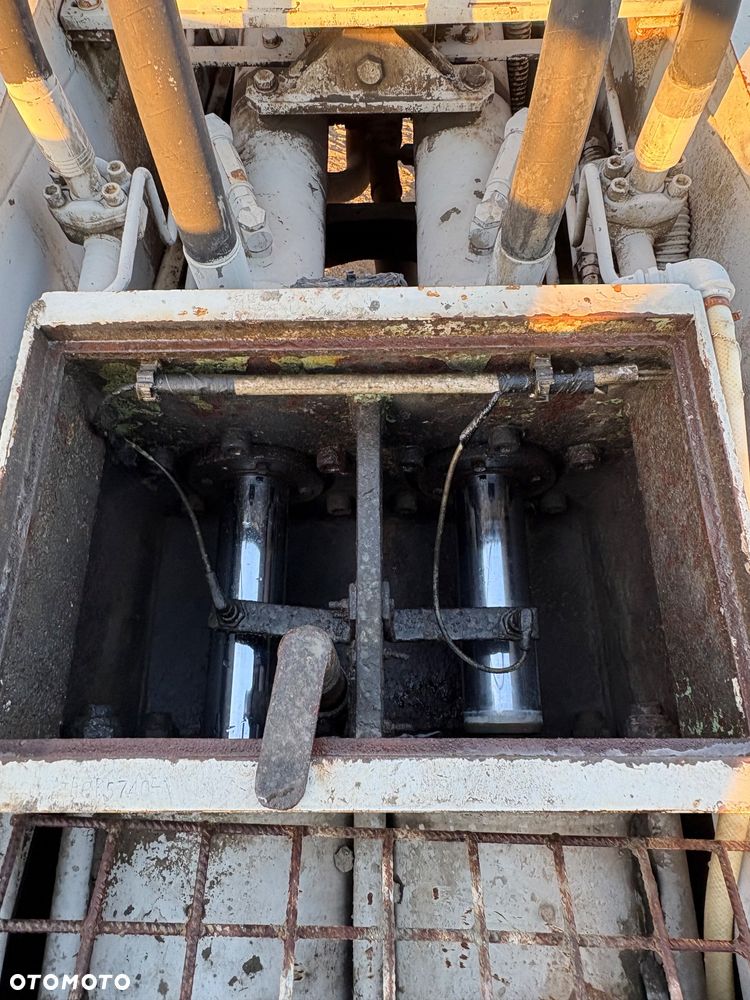 Mercedes-Benz Actros 26310 - 20