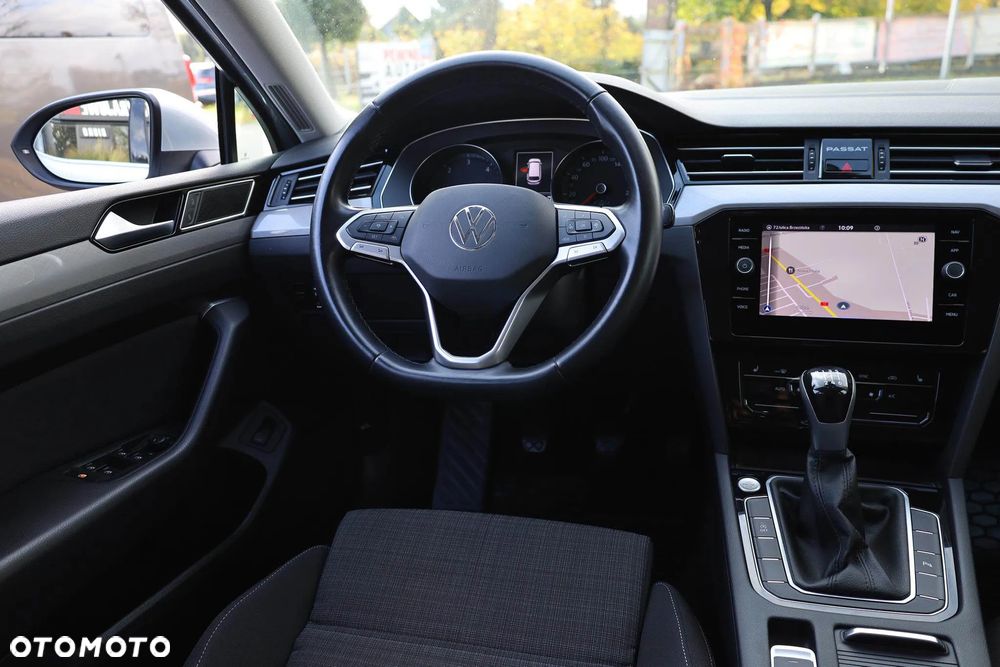 Volkswagen Passat 2.0 TDI EVO Business - 30