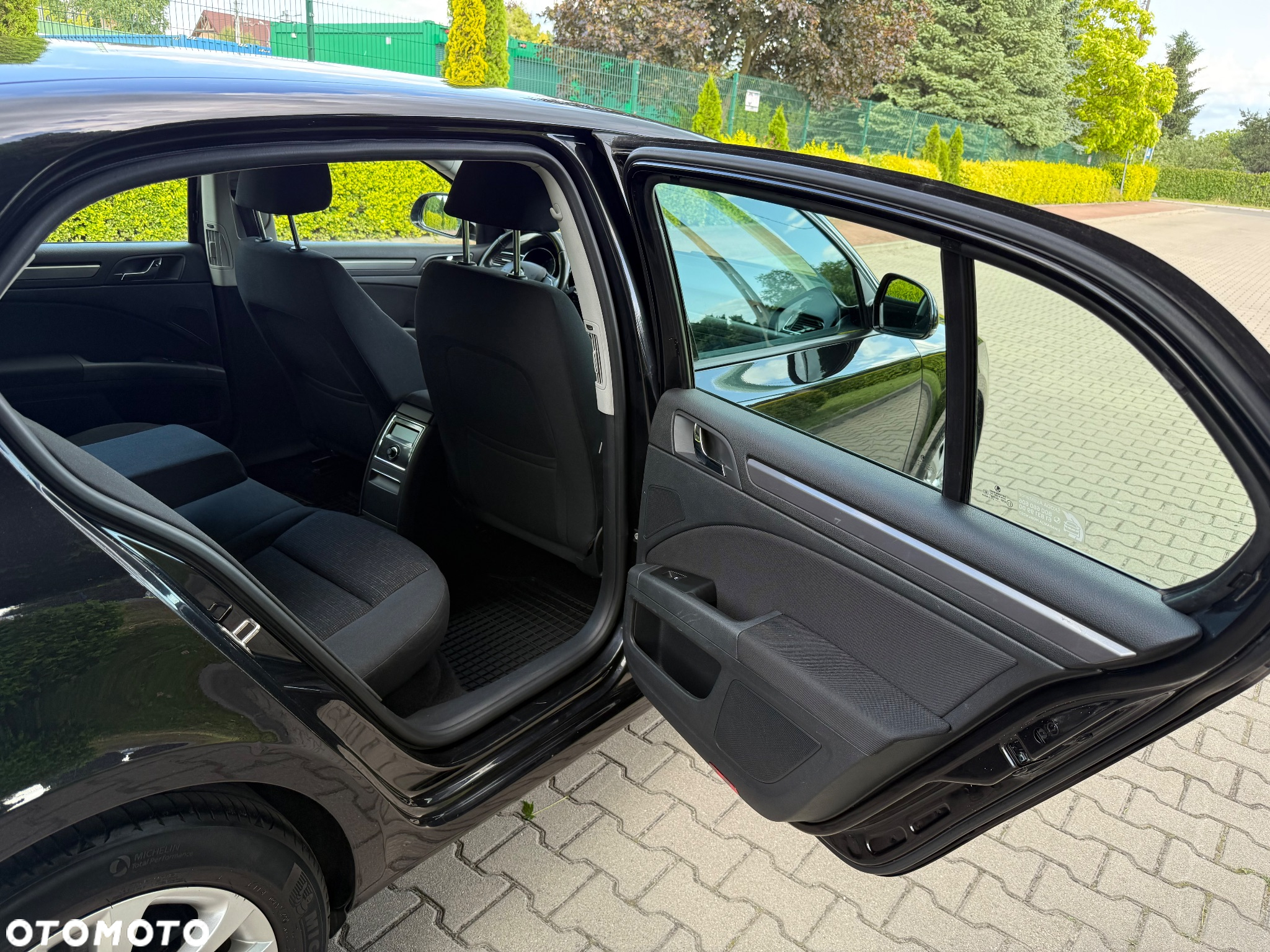 Skoda Superb 2.0 TDI Ambition - 33