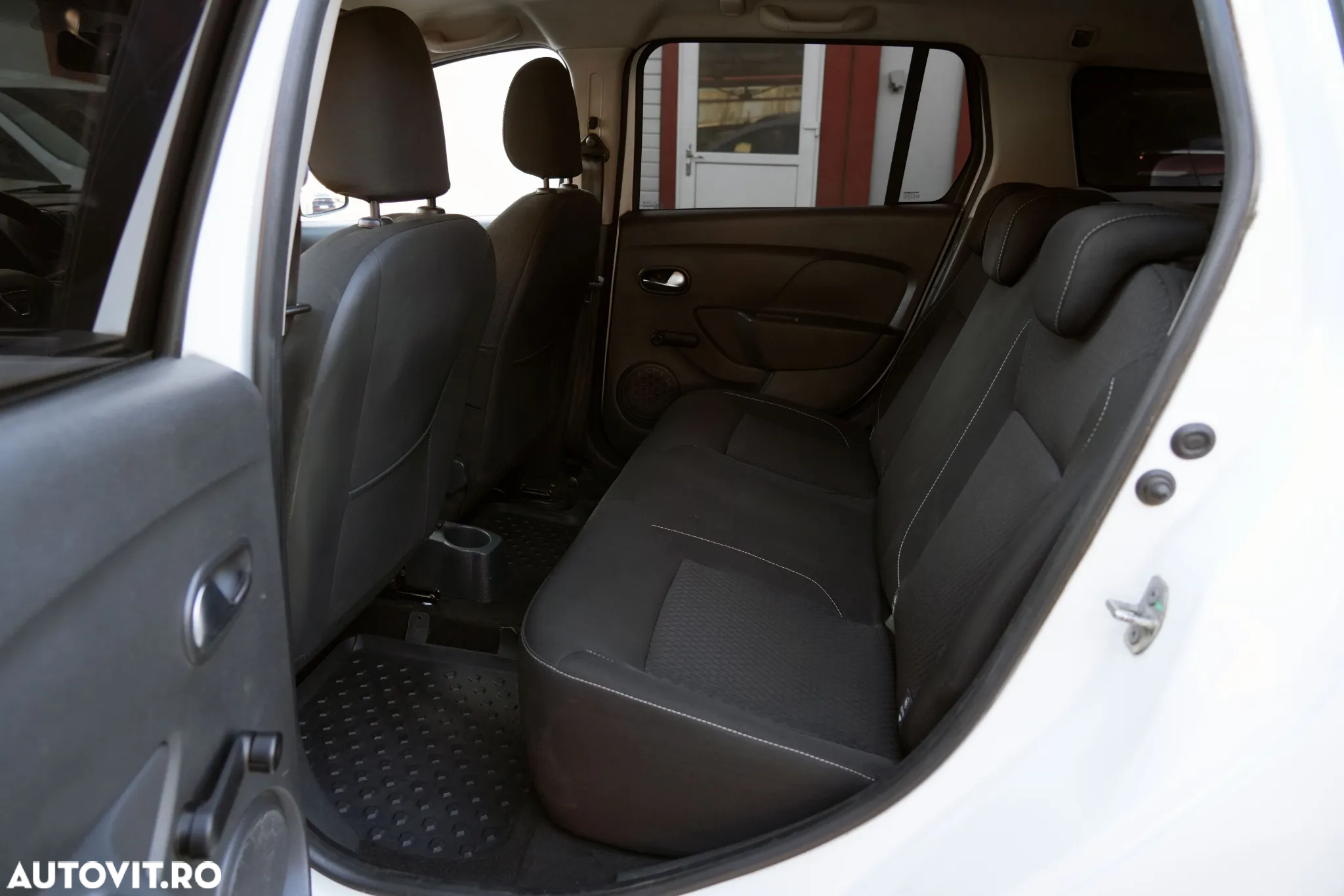 Dacia Logan - 10